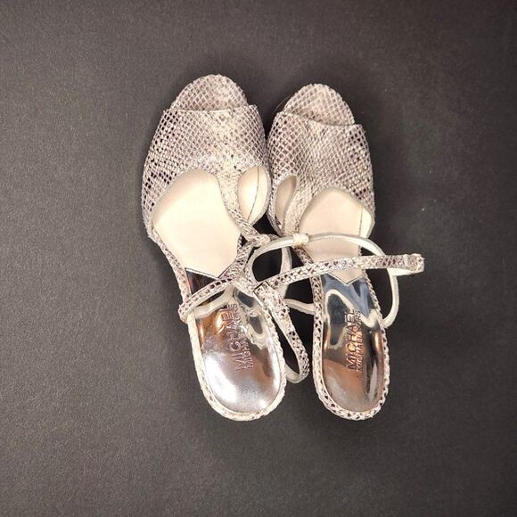 Michael Kors Silver platform snakeskin Pumps Strappy heel , size 8.5 - Picture 2 of 7